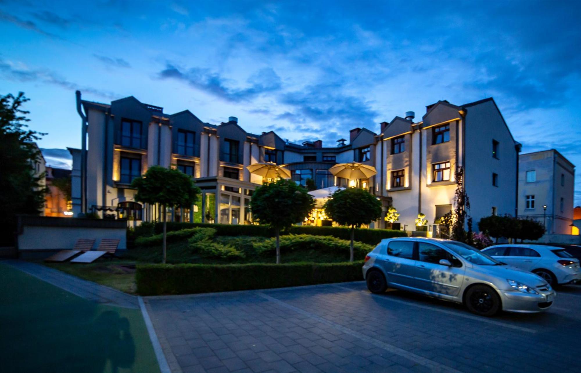 Hotel Saline Inowrocław Εξωτερικό φωτογραφία