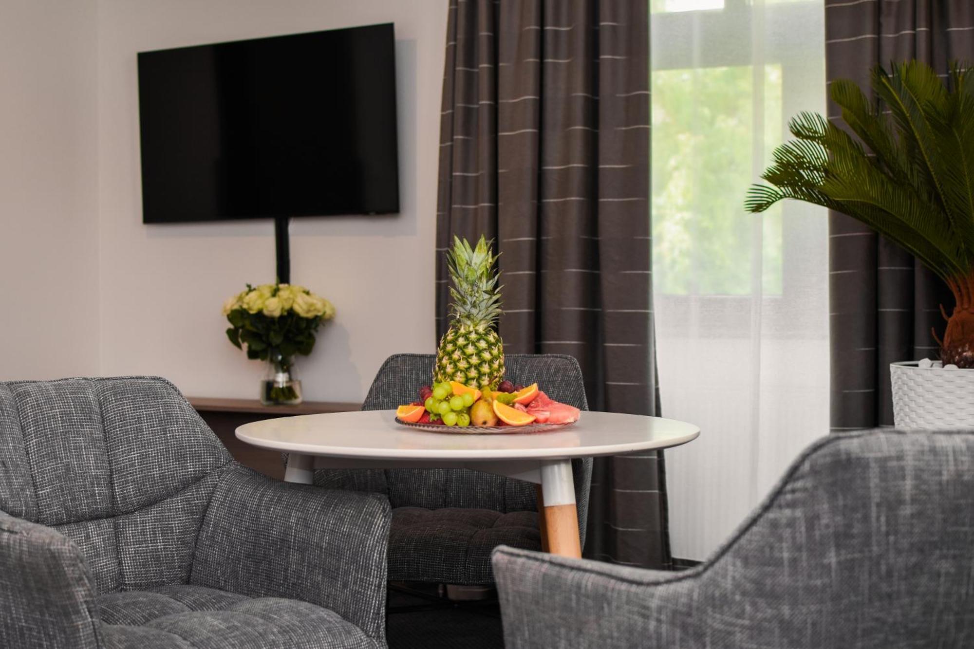 Hotel Saline Inowrocław Εξωτερικό φωτογραφία